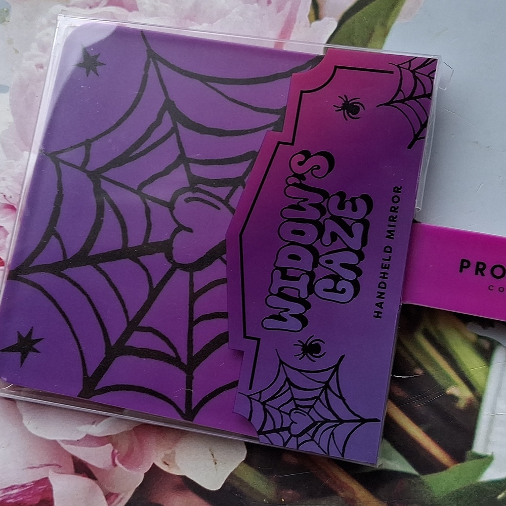 Profusion Cosmetics  Widows Gase Spiderweb Handheld Mirror